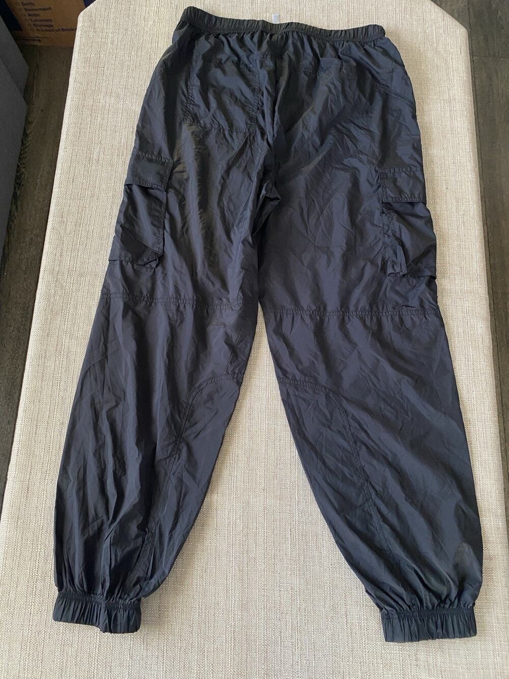 Fabletics Style Black Cargo Parachute Pants Relaxed Fit Size L